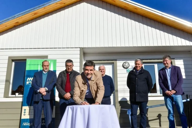 La Subsecretaría de Recursos Hídricos firmó un convenio con la Municipalidad de Las Coloradas